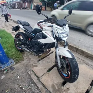 Yamaha 2014 Silver