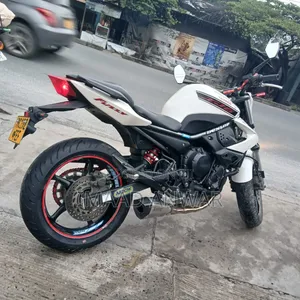 Yamaha 2014 Silver