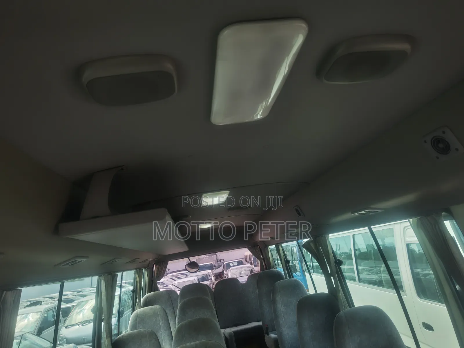 Toyota Coaster 2003 Gold