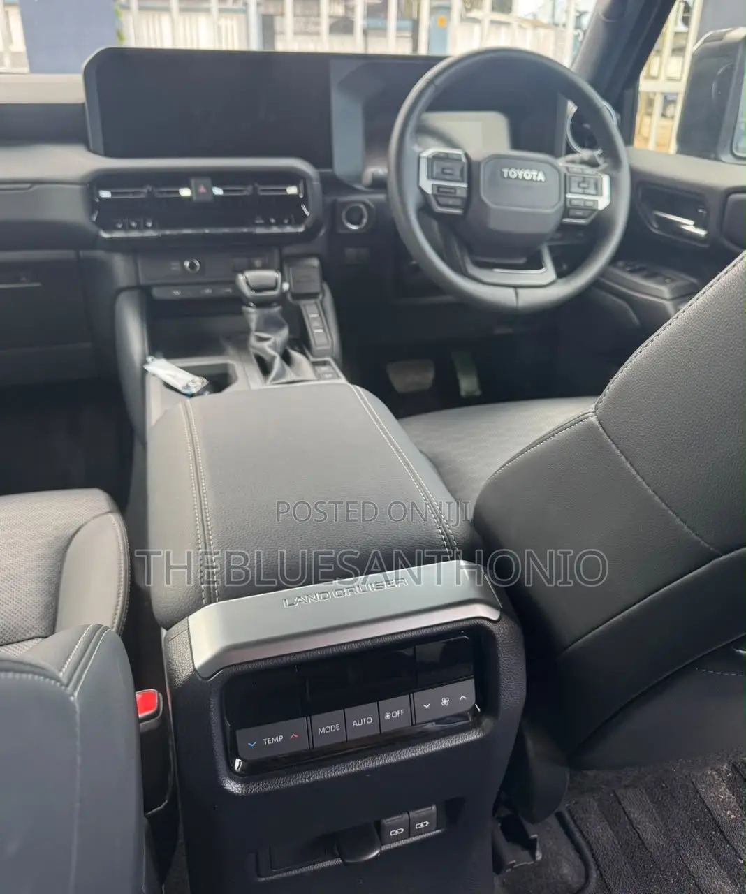 Toyota Land Cruiser Prado 2025 Black