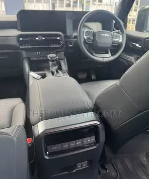 Toyota Land Cruiser Prado 2025 Black