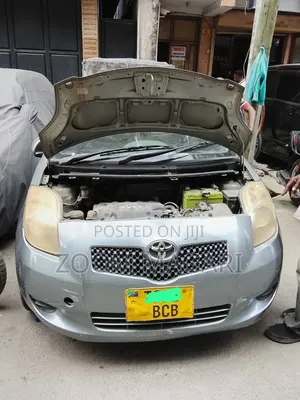 Toyota Vitz 2007 Gray