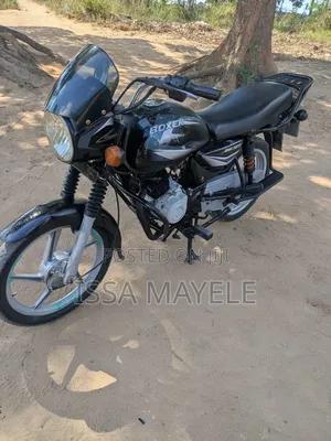Bajaj Boxer 125 2024 Black