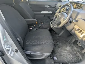 Toyota Corolla Rumion 2009 Silver
