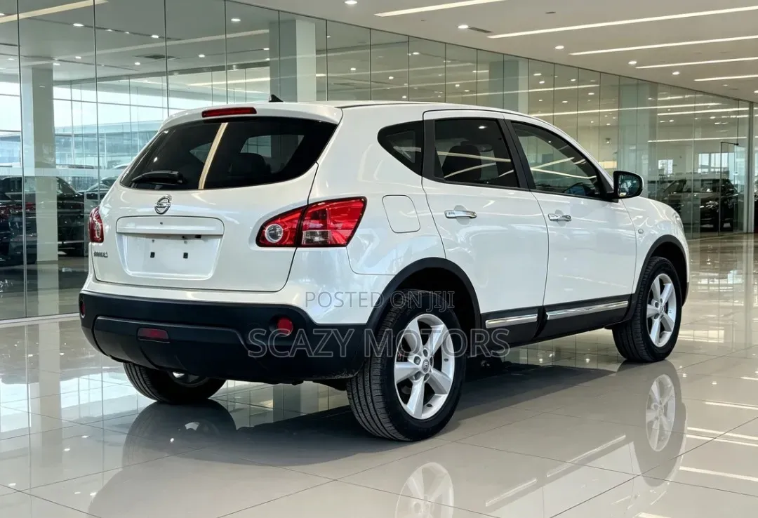 Nissan Dualis 2012 White
