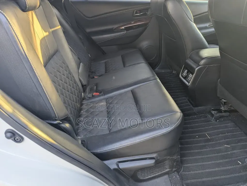 Toyota Harrier 2014 White