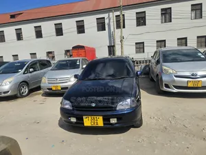 Toyota Starlet 2002 Blue