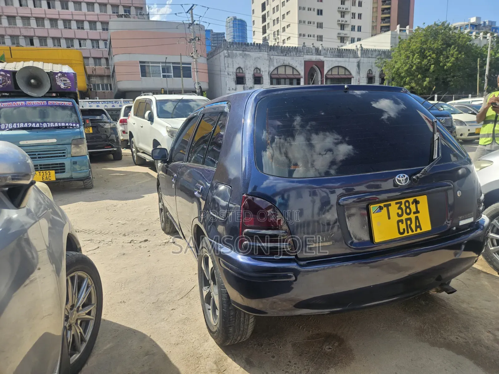 Toyota Starlet 2002 Blue