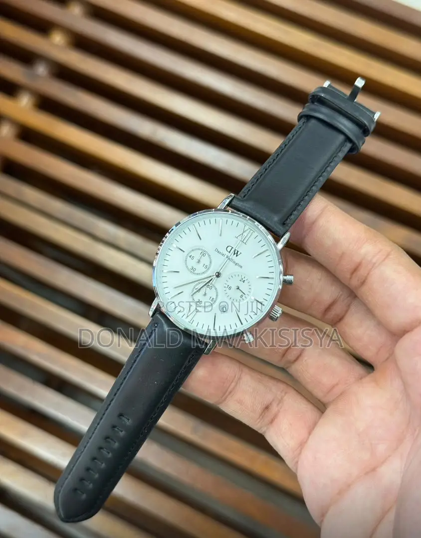 Premium Daniel Wellington Leather Watches for Men
