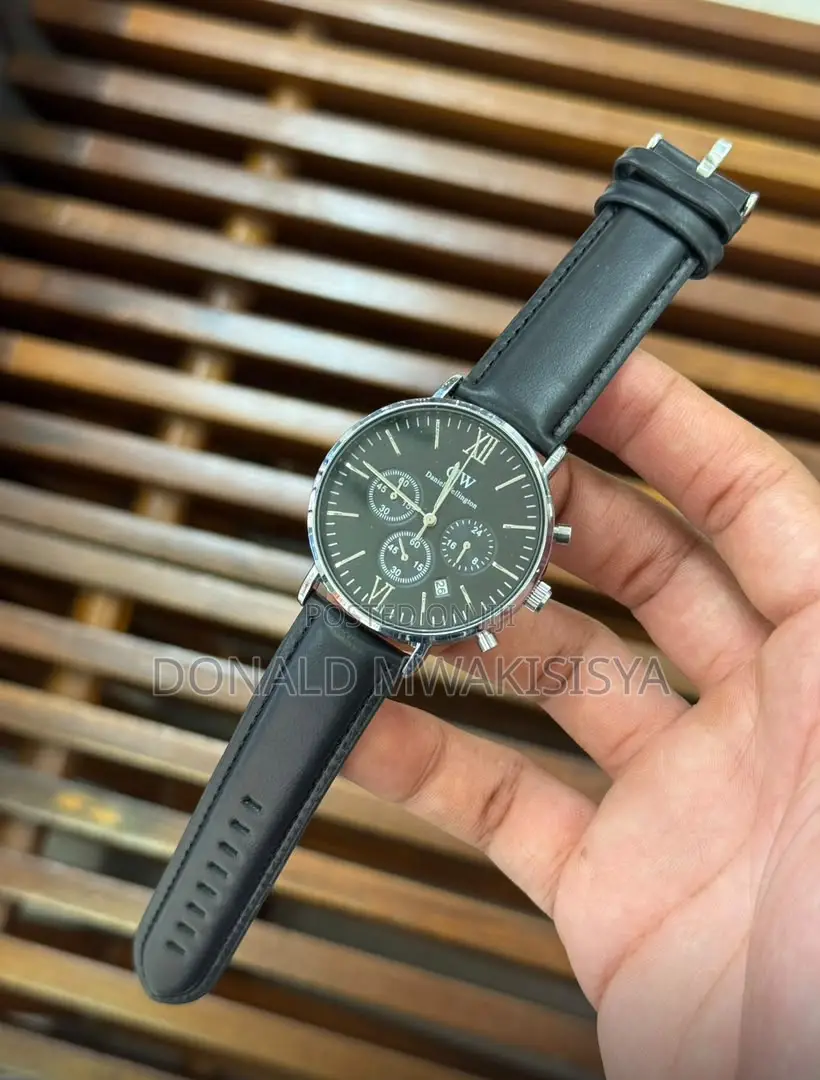 Premium Daniel Wellington Leather Watches for Men