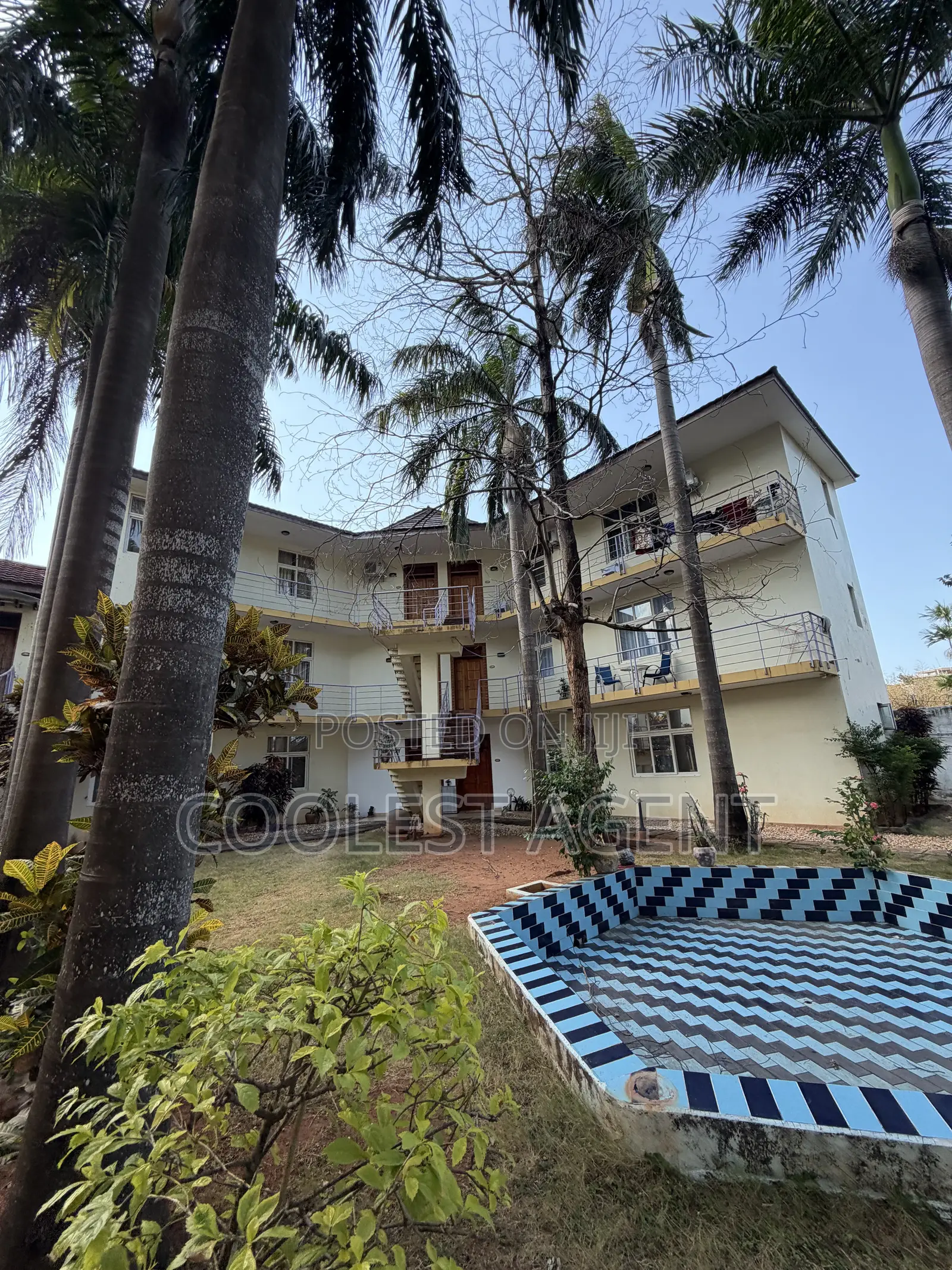 Furnished 1bdrm Apartment in Coolest, Masaki for rent