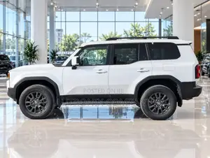 Toyota Land Cruiser 2024 White