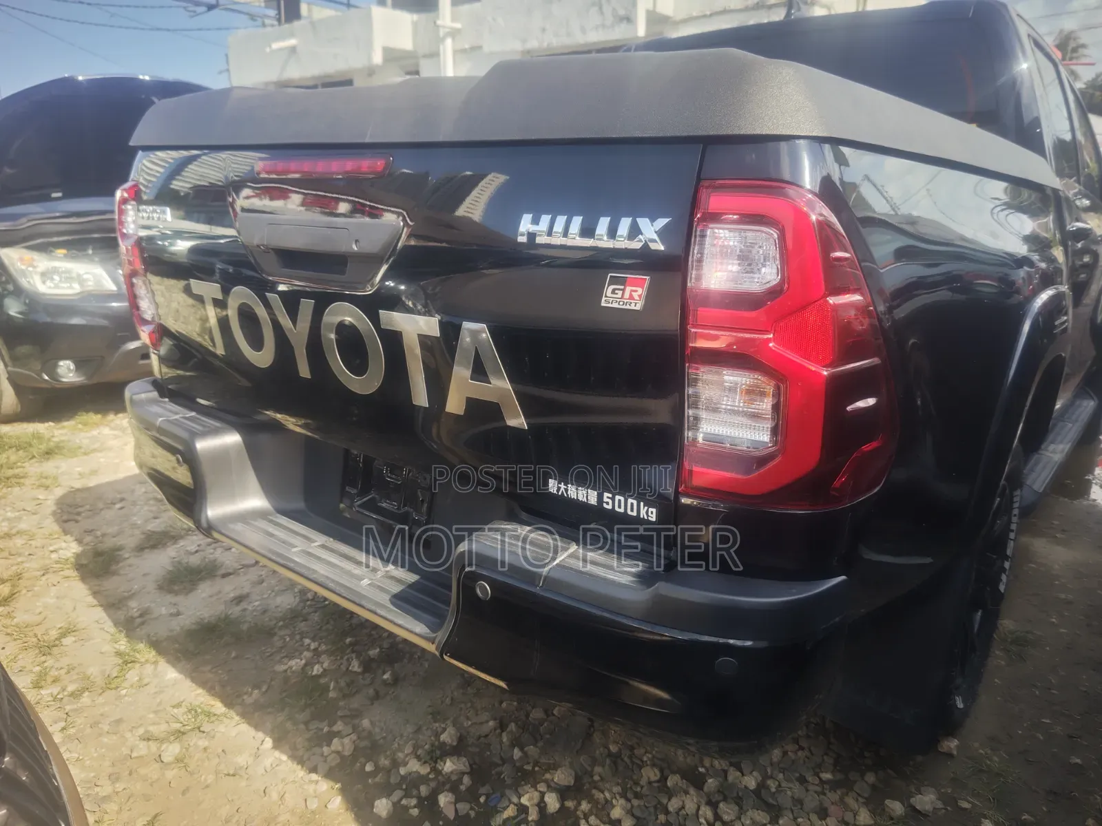 Toyota Hilux 2022 Black