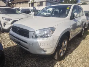 Toyota RAV4 2006 White