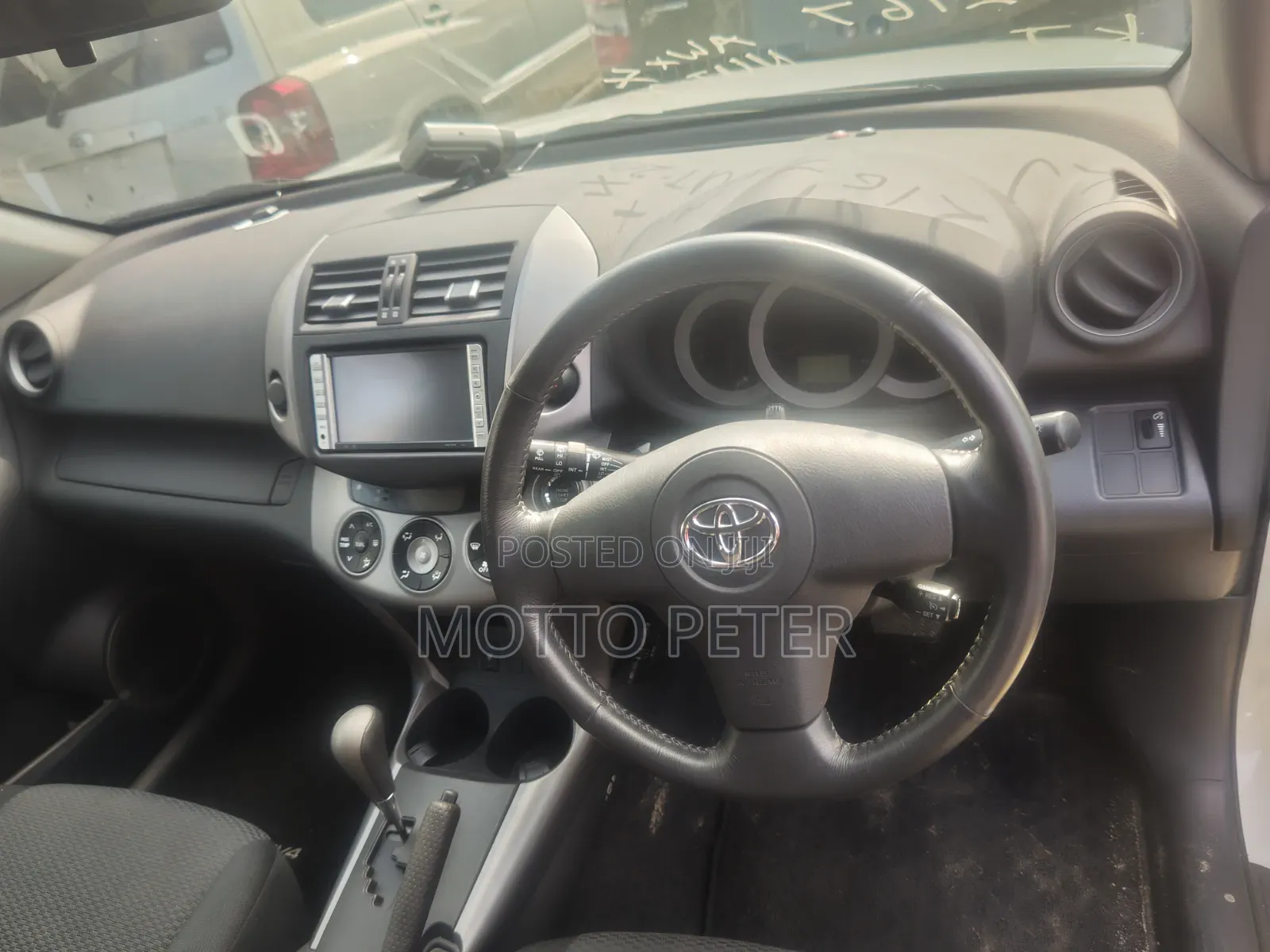 Toyota RAV4 2006 White