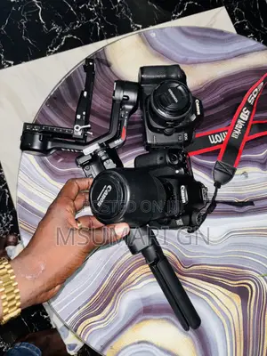 Canon Eos 70d Lens 50 Mm Ronin Dji RS4 Pro