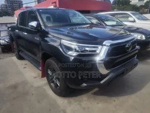 Toyota Hilux 2023 Black