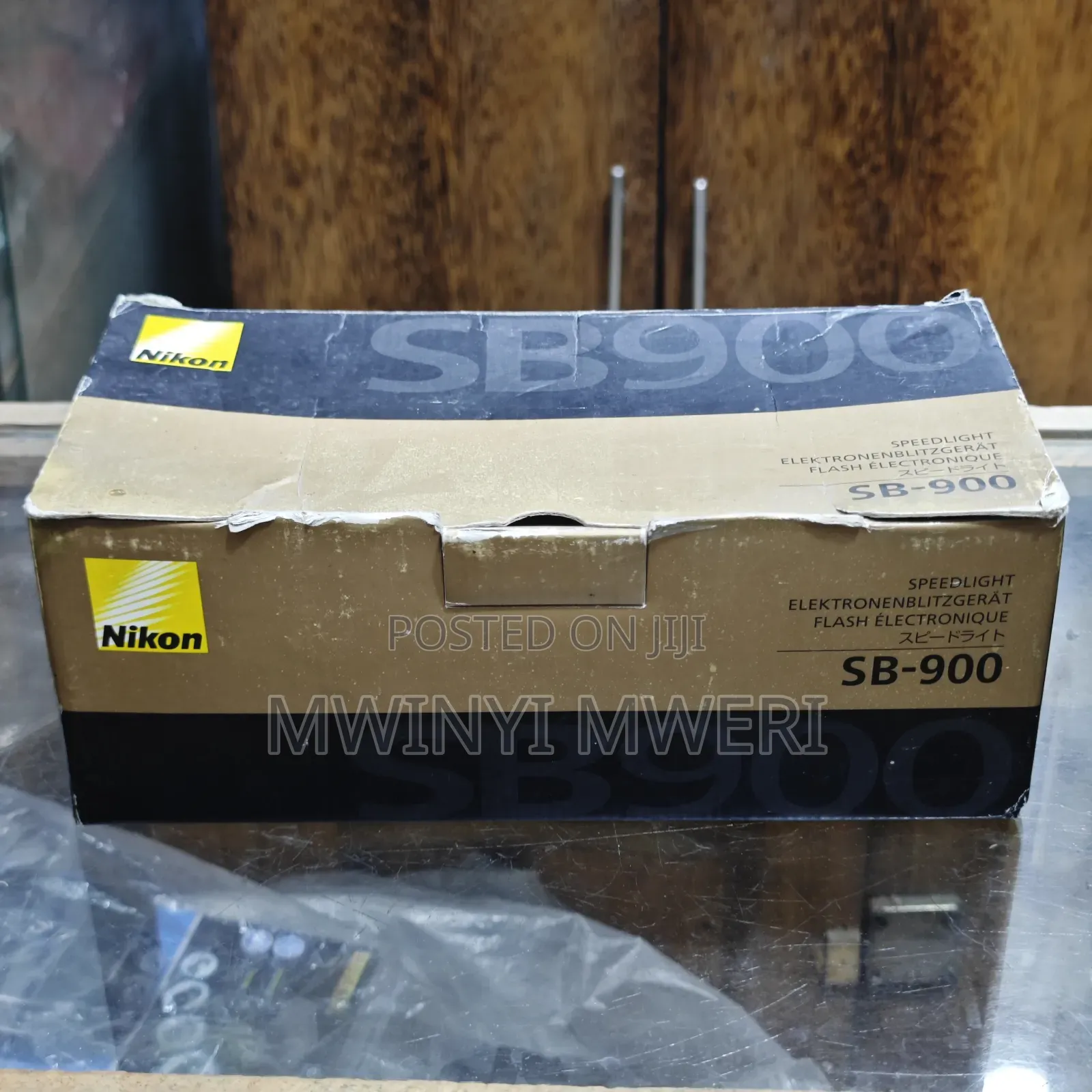 Nikon SB-900 AF Speedlight I-TTL Shoe Mount Flash