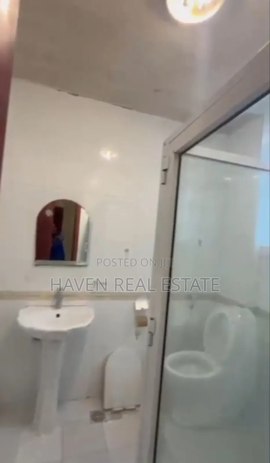 Furnished 4bdrm Apartment in Oyster Bay for sale