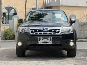 Subaru Forester 2011 Black
