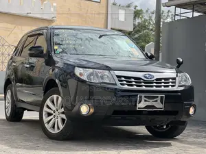 Subaru Forester 2011 Black