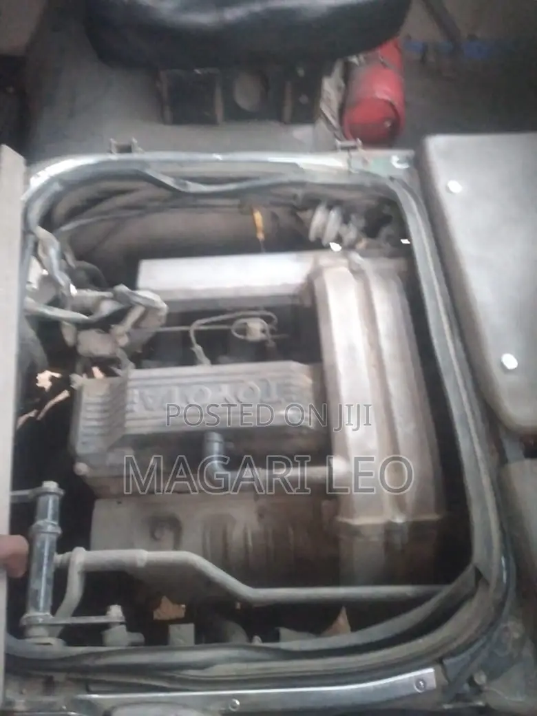 Toyota Coaster 2004 Blue