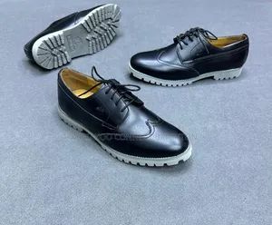 Black / Grey Lug-Sole Wingtip Shoes
