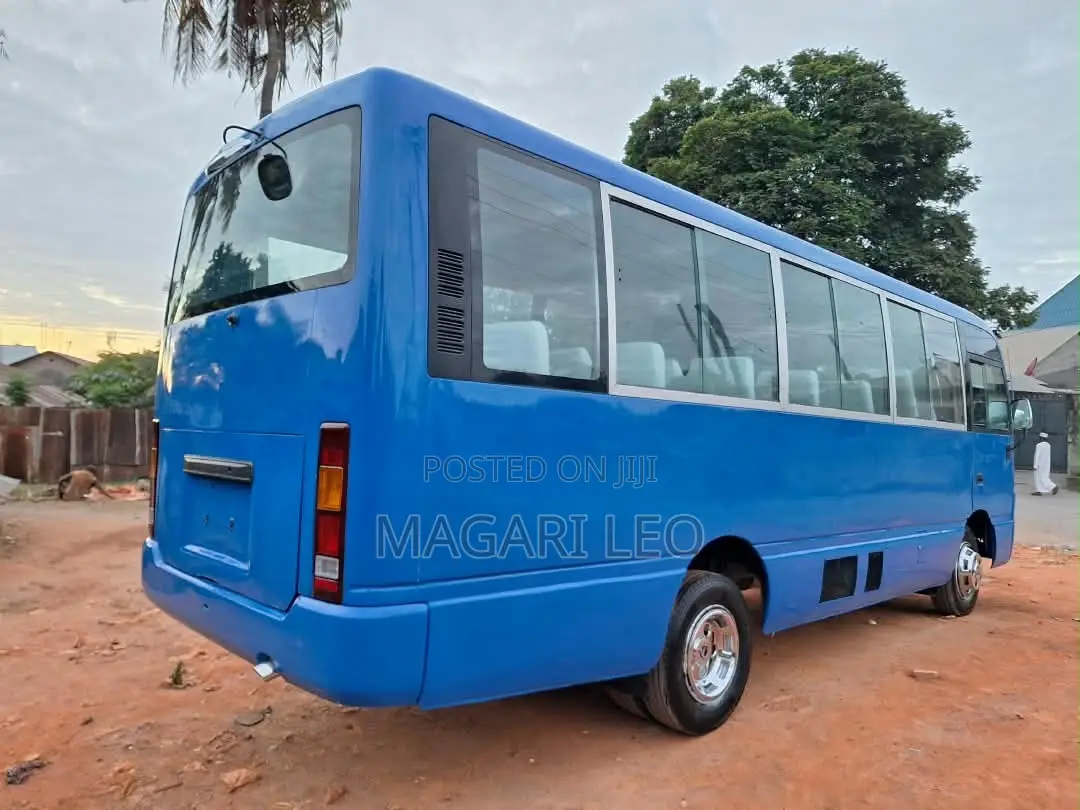 Nissan Civilian 2003 Blue
