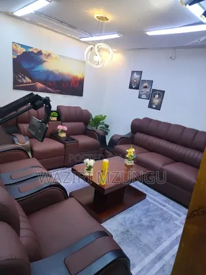 Sofa Set Ya Seating Capacity 7 Kutoka Kwa WAZIRI_FURNITURE_TZ