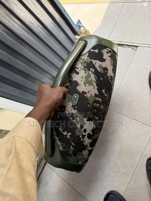 JBL Boombox 3