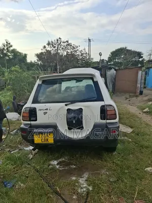 Toyota RAV4 Cabriolet 1998 White