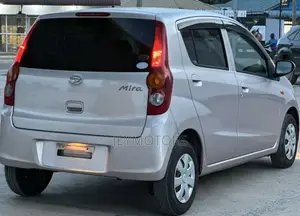 Daihatsu Mira 2010 Silver