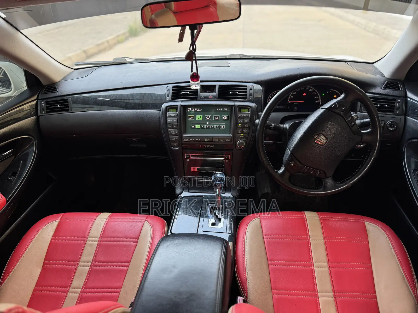 Toyota Crown 2006 White