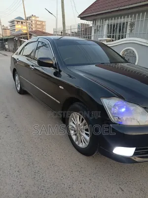 Toyota Crown 2006 Black