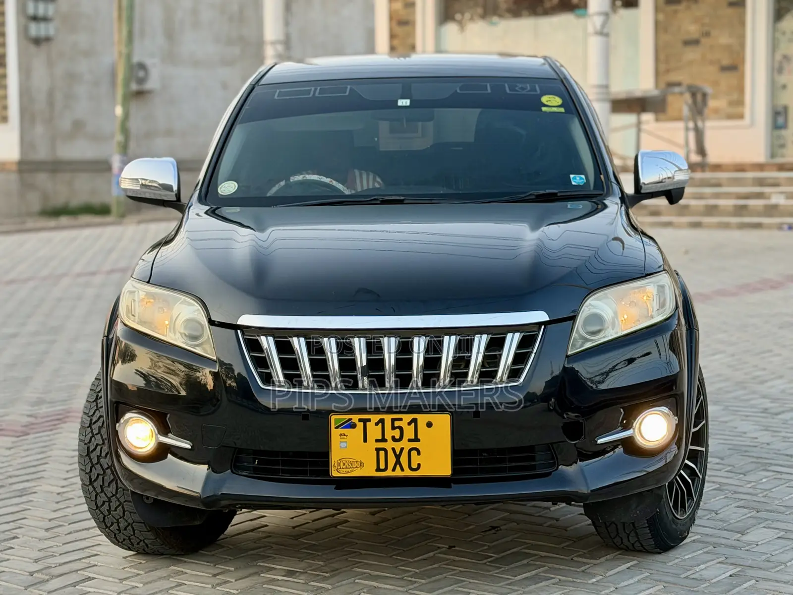 Toyota Vanguard 2010 Black