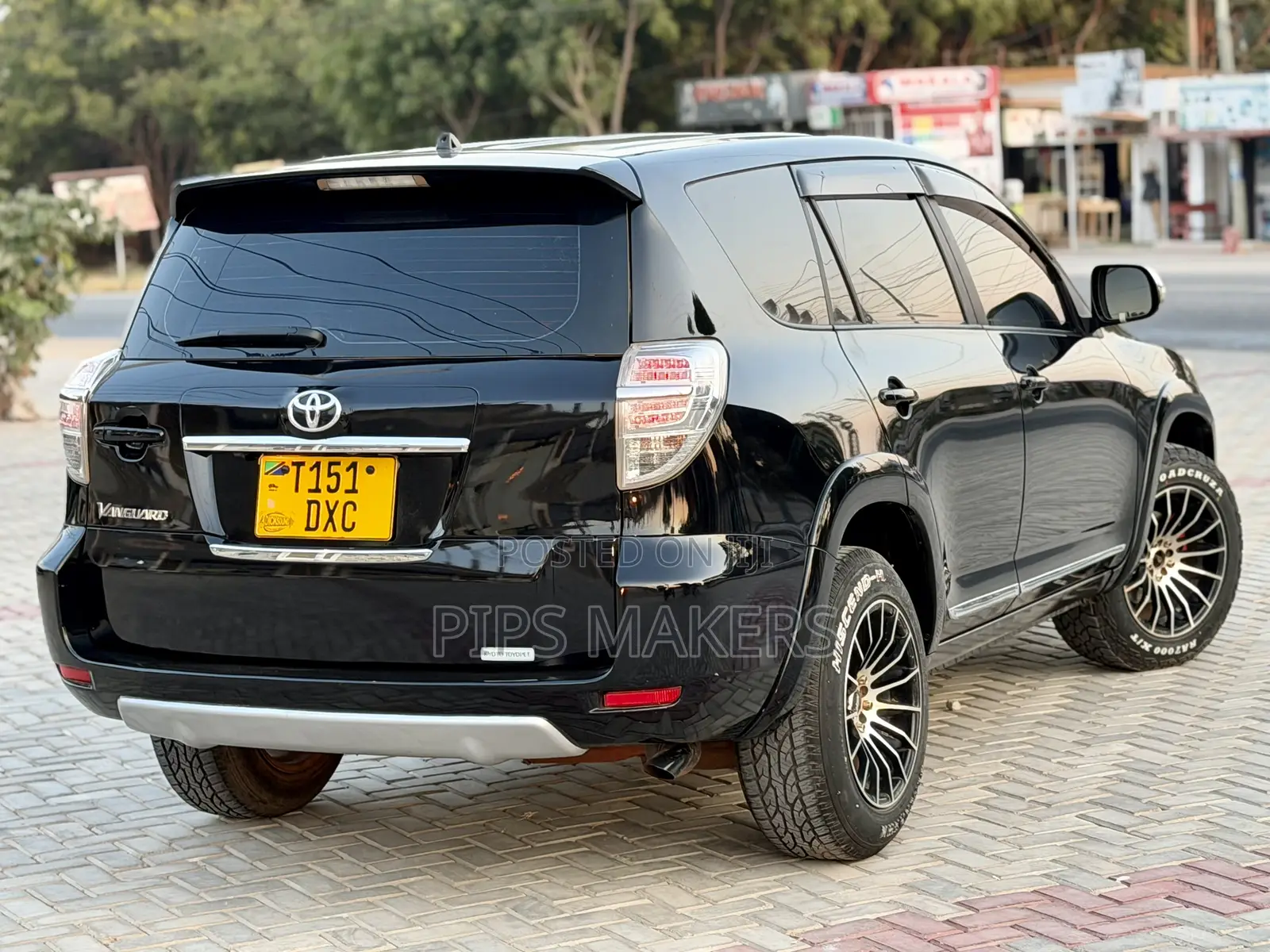 Toyota Vanguard 2010 Black