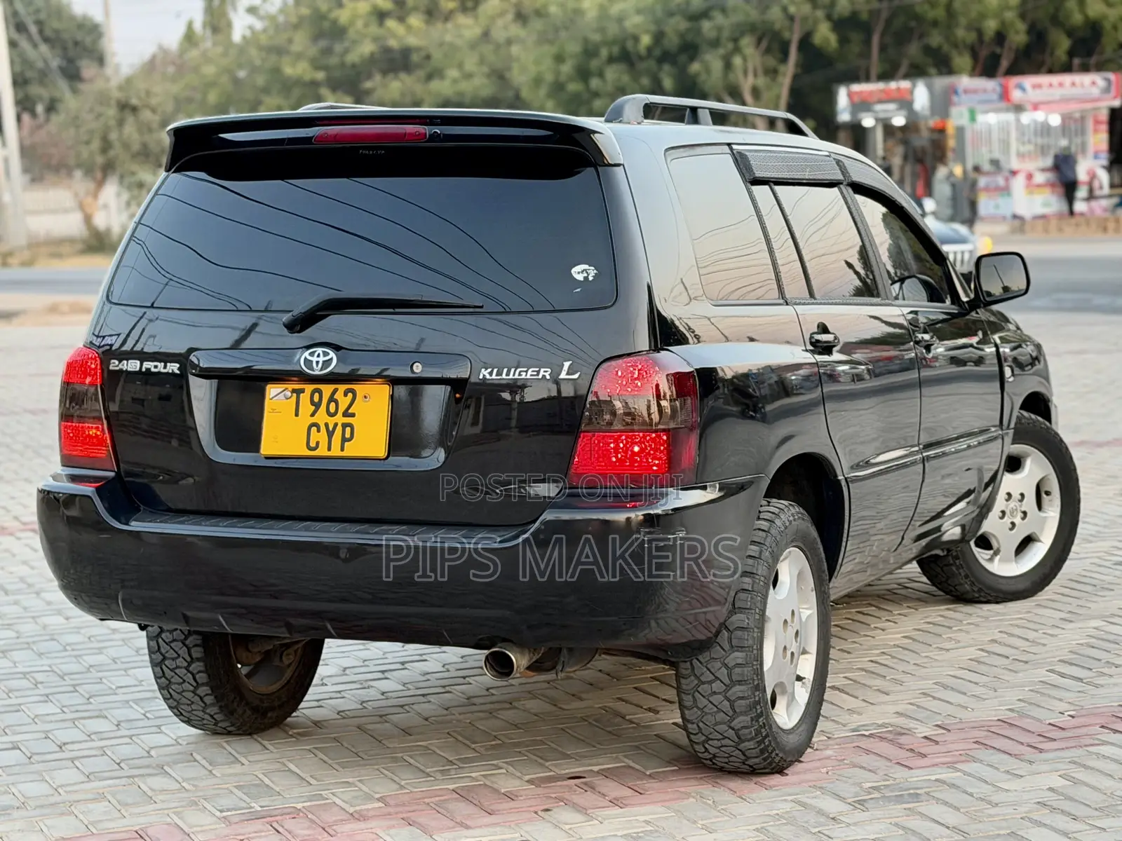 Toyota Kluger 2004 Black