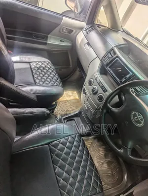 Toyota Voxy X 2WD 8-Seater 2002 Gray