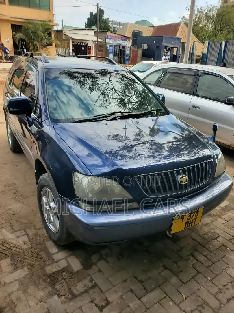 Toyota Harrier 2002 Blue