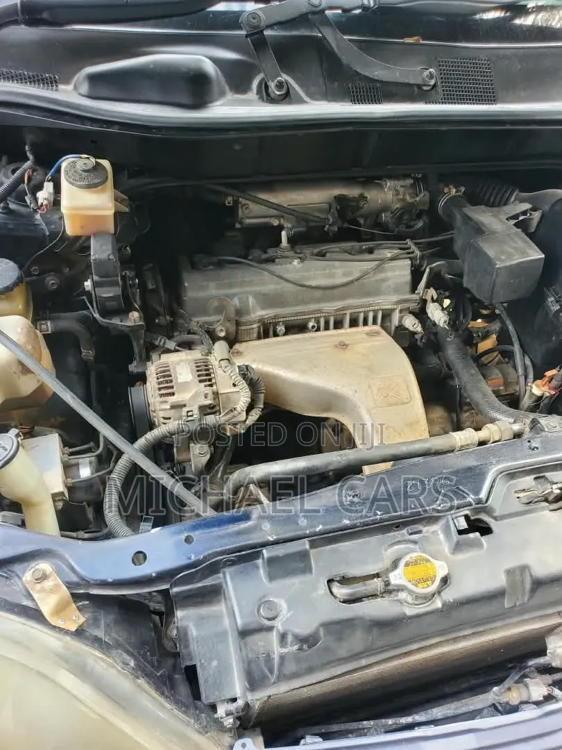 Toyota Harrier 2002 Blue