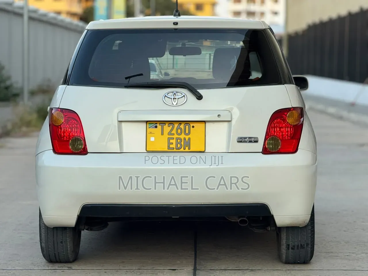 Toyota IST 2003 White