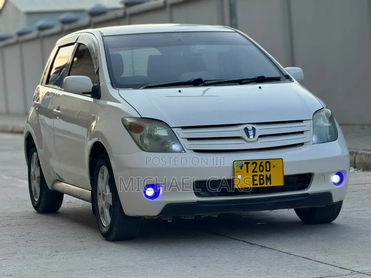 Toyota IST 2003 White