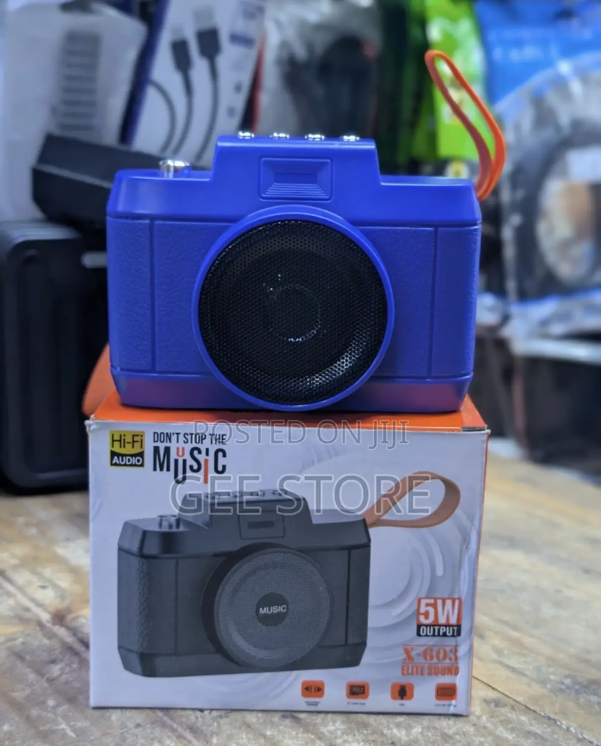 Blue X-603 Elite Sound Camera-Shaped Portable Wireless Bluetooth