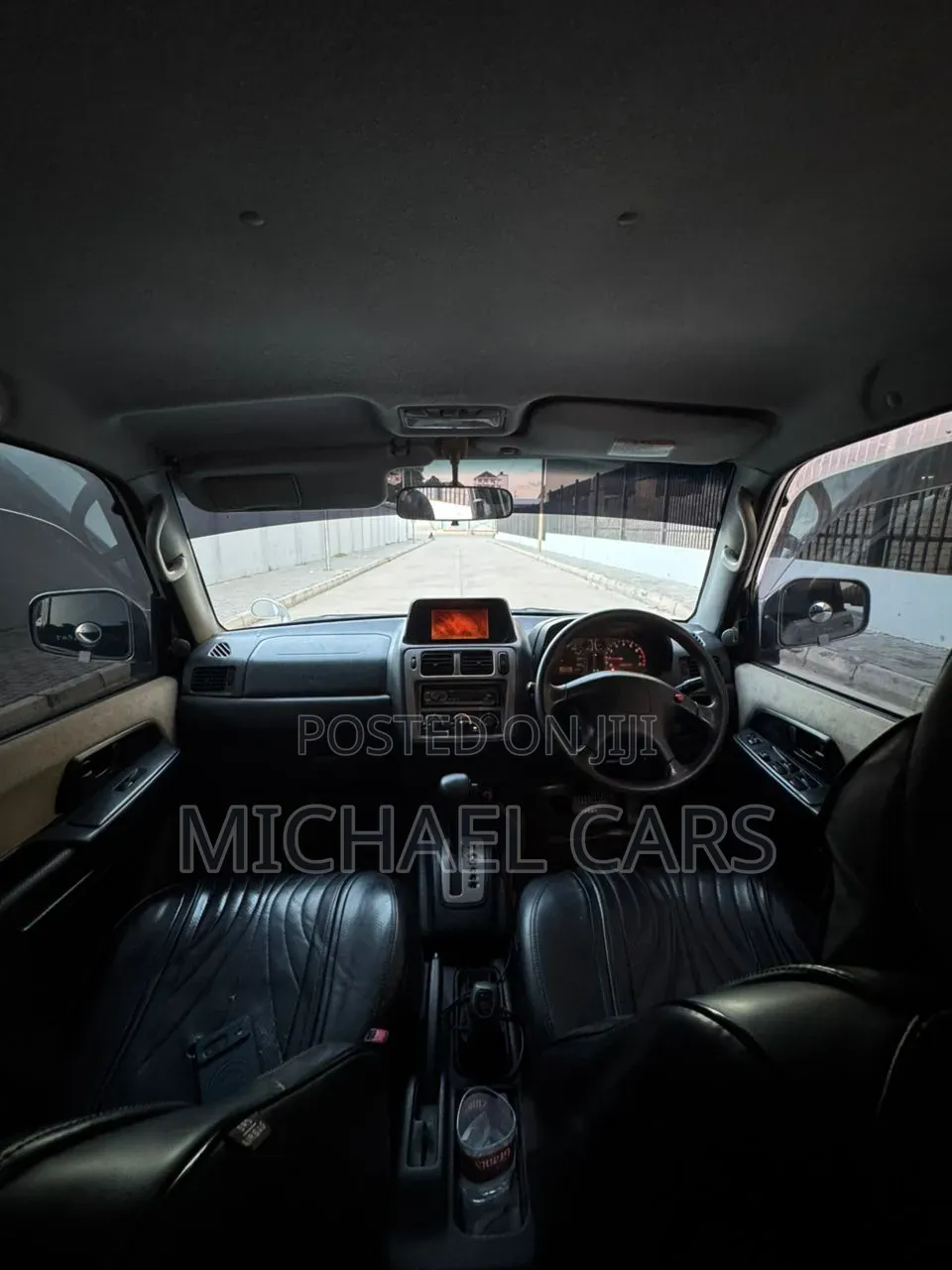 Mitsubishi Pajero 2001 Silver