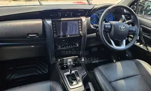 Toyota Fortuner 2.8 D AWD 2020 Pearl