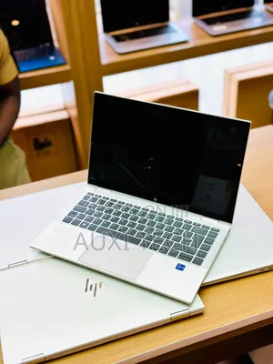 Laptop HP EliteBook 1040 G8 16GB Intel Core i7 SSD 512GB