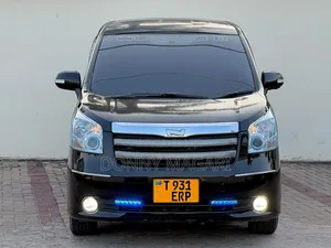 Toyota Noah 2009 Black