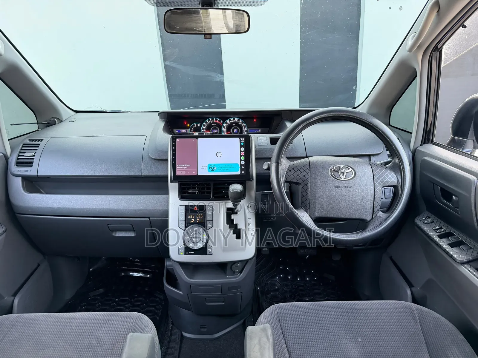 Toyota Noah 2009 Black