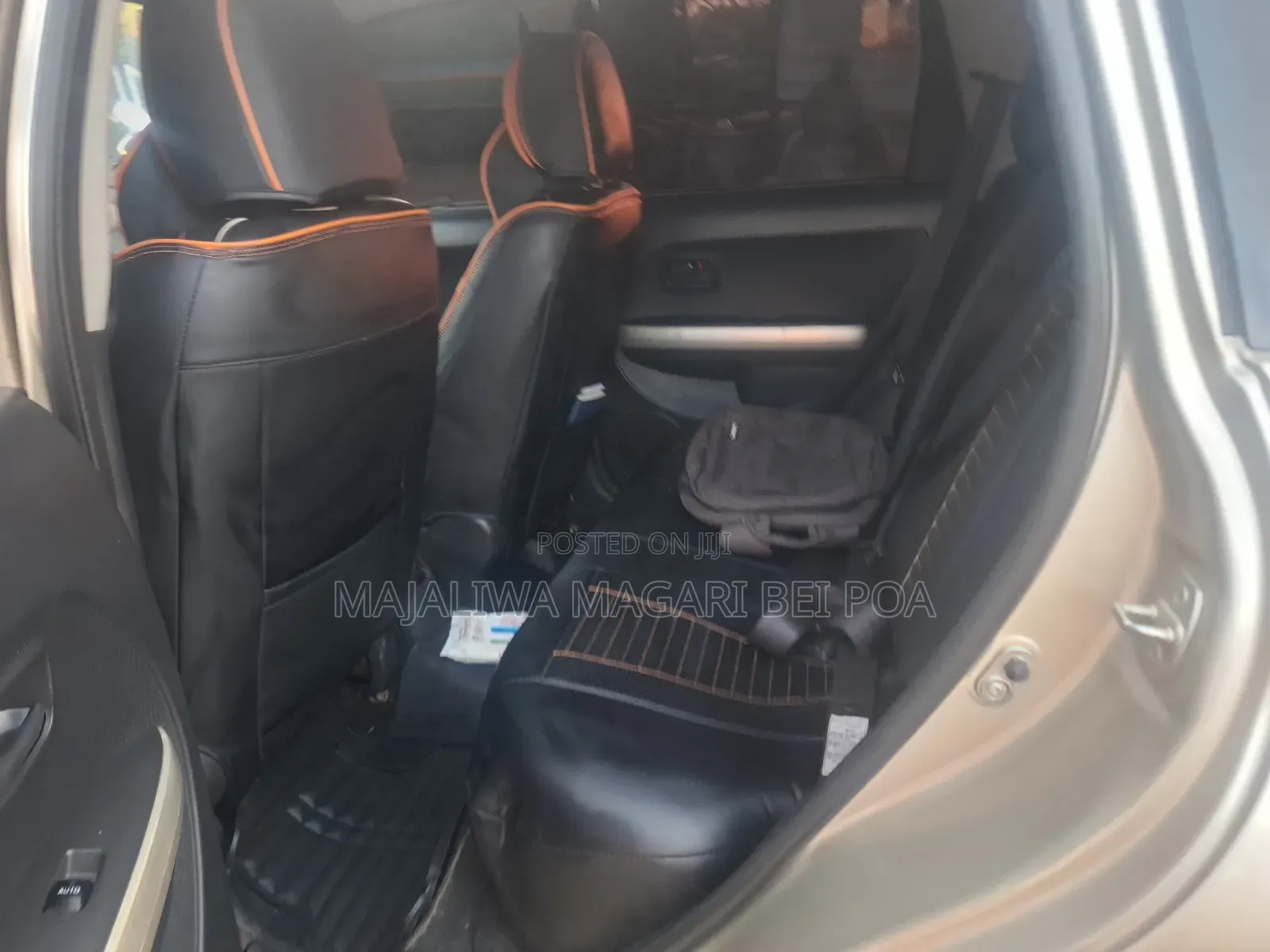 Toyota IST 2004 Gold