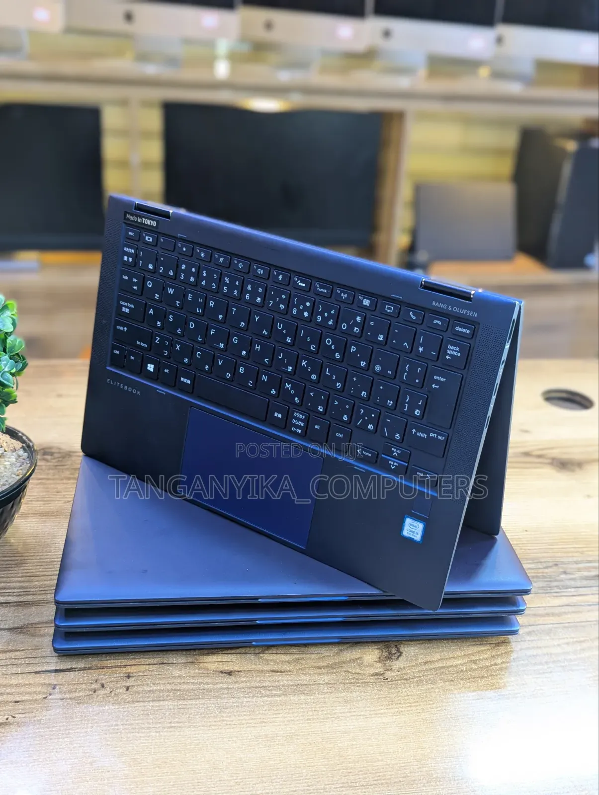 Laptop HP Dragonfly G1 8GB Intel Core i5 SSD 256GB